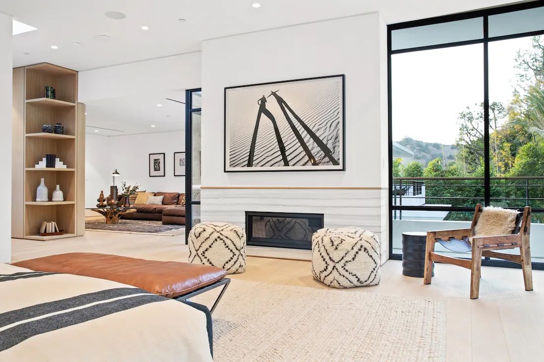 Meridith-Baer-Home-Home-Staging-Southern-California-Beverly-Hills-Modernist-Luxury-Homes-Modern-and-Contemporary-Master-Bedroom-Fireplace